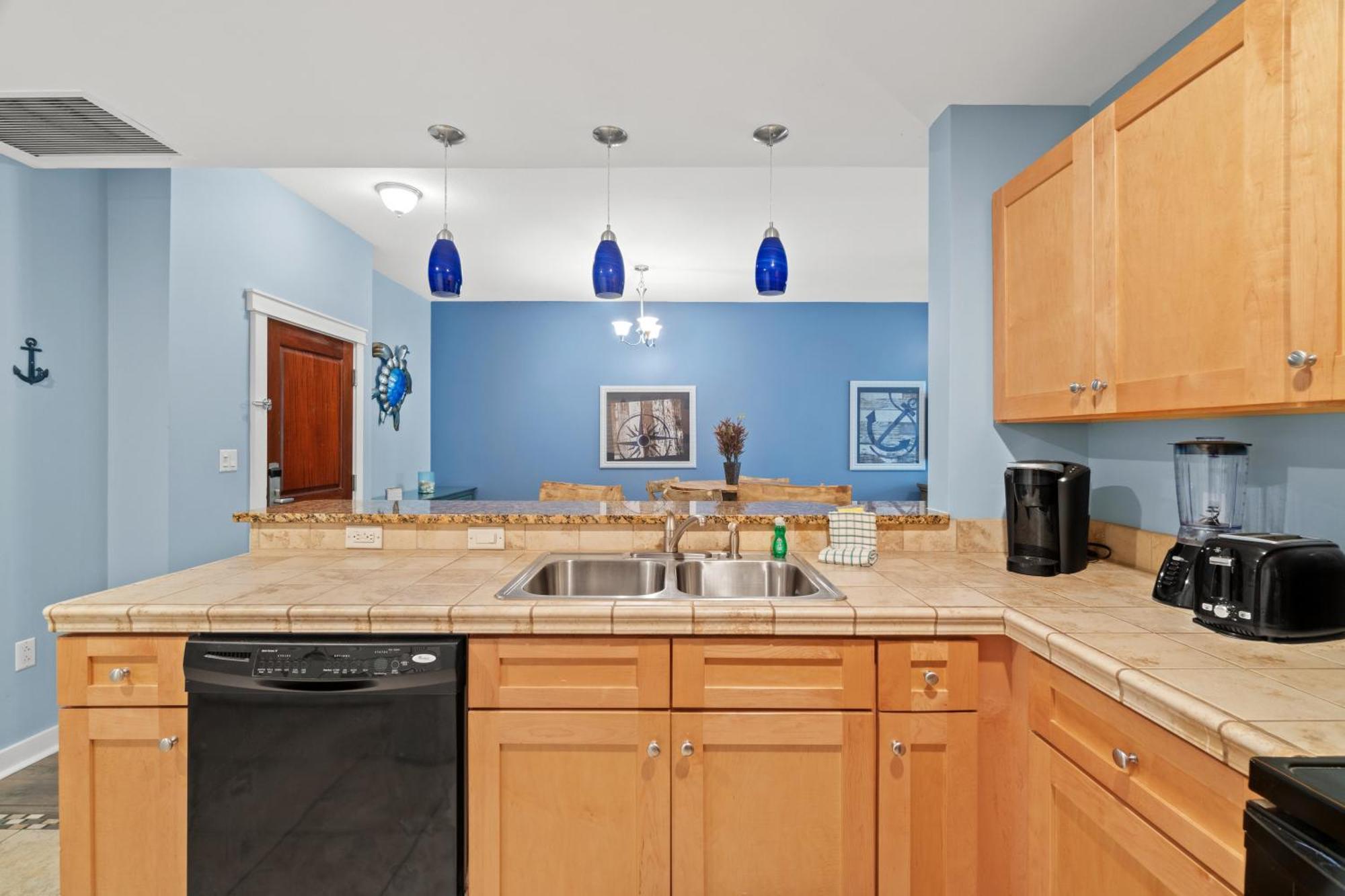 Warm And Inviting 1 Bd 1 Ba With Breathtaking Gulf Views * Panama City Beach